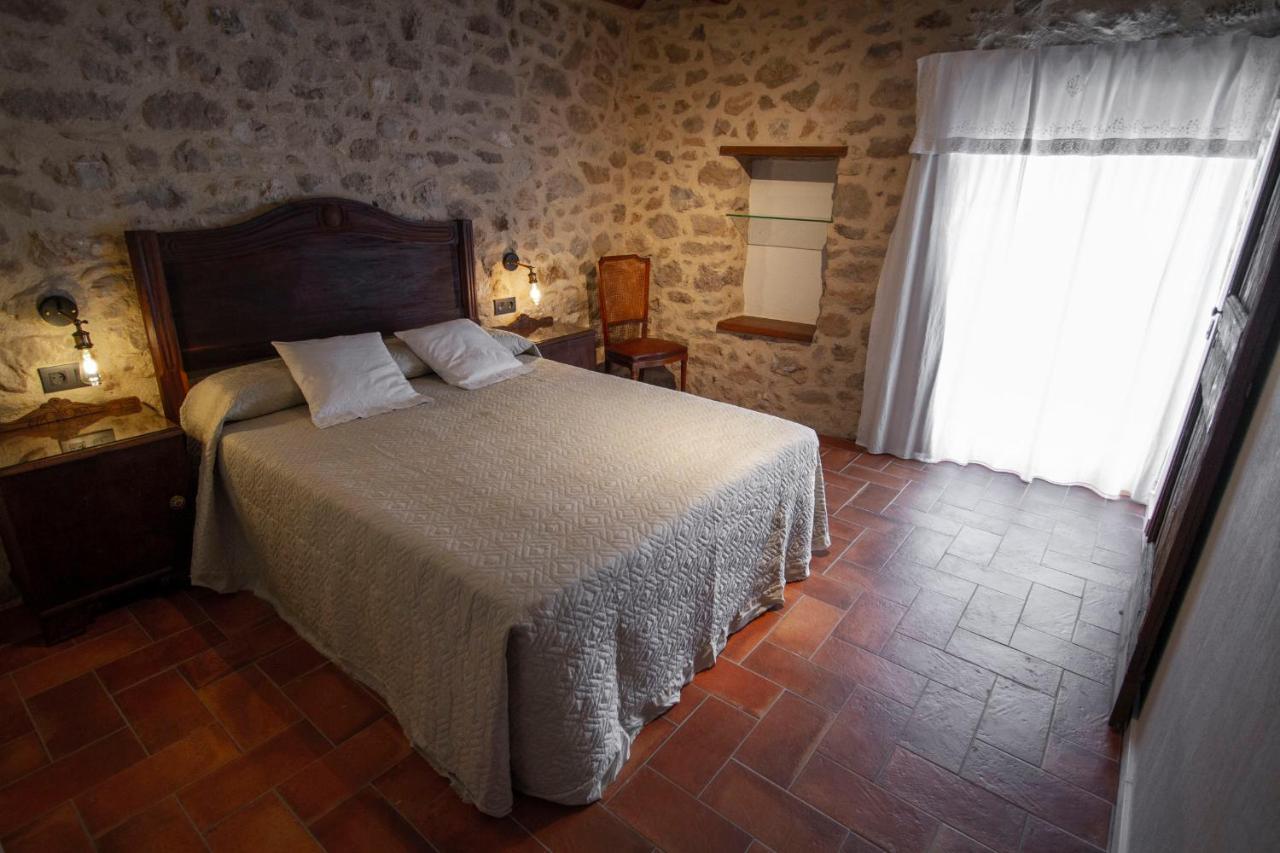 La Creu De La Pinya Villa Berga Exterior photo